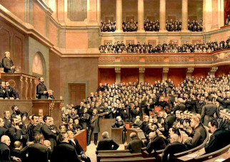 The separation of powers and political institutions in France